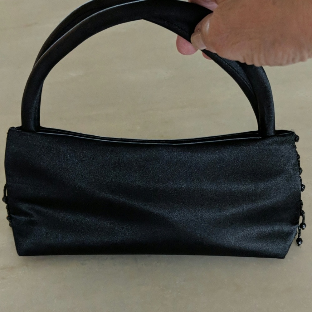 Handbag - Picture 2 of 3